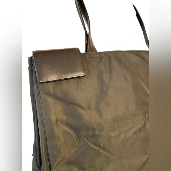 Prada Tote Shoulder Bag 1990s Logo Patch Tote Bag - Picture 3 of 16